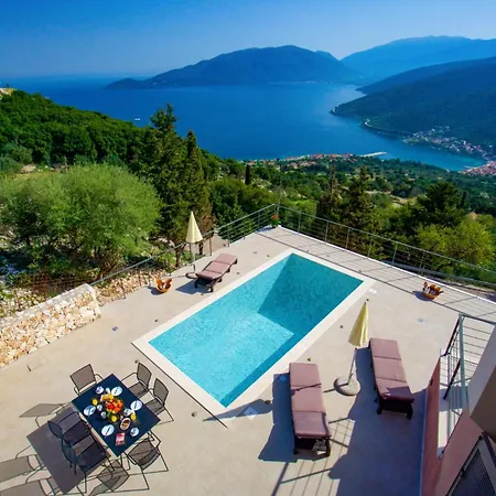 Villa Sunrise By